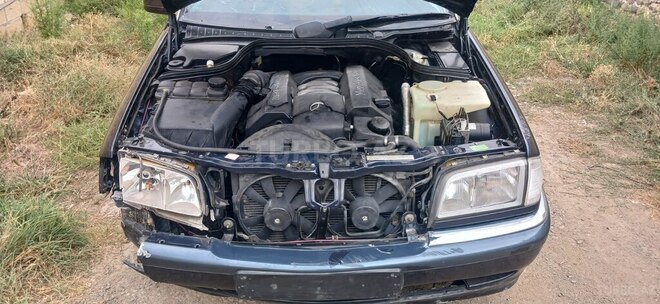 Mercedes C 240 1997, 250,000 km - 2.4 л - Gəncə