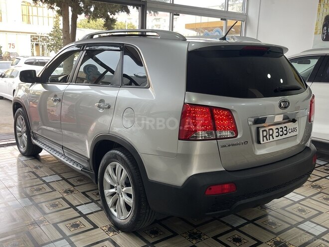Kia Sorento-7