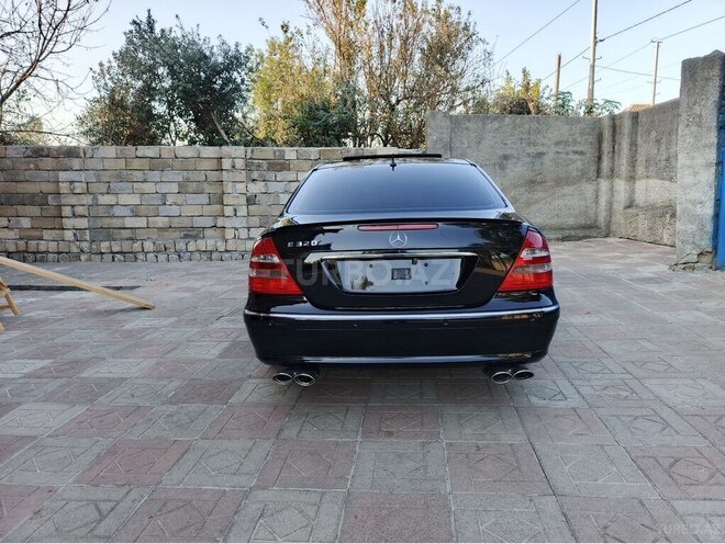 Mercedes E 320 2003, 231,000 km - 3.2 l - Bakı