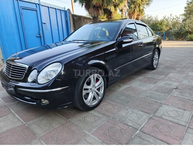 Mercedes E 320 2003, 231,000 km - 3.2 l - Bakı