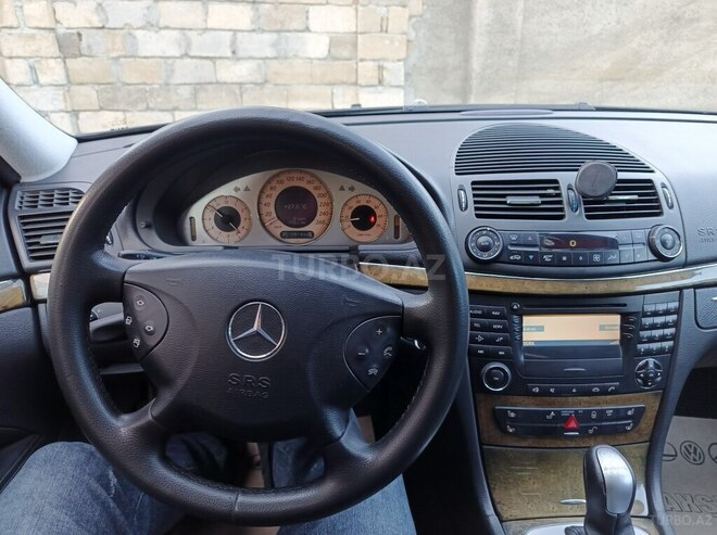 Mercedes E 320 2003, 231,000 km - 3.2 l - Bakı