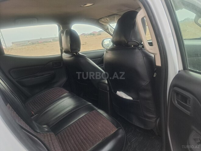 Mitsubishi L200 2019, 248,235 km - 2.5 l - Bakı