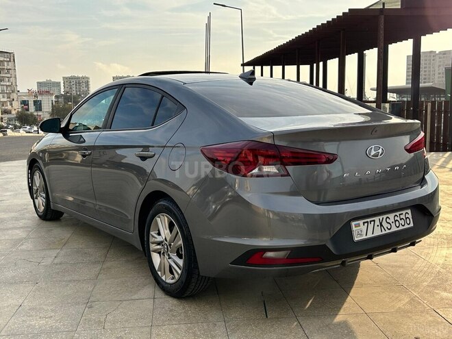 Hyundai Elantra 2019, 122,310 km - 2.0 л - Bakı