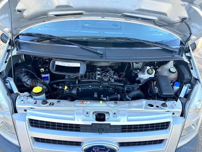 Ford Transit 2011, 168,000 km - 2.4 л - Balakən