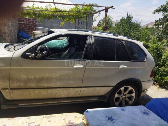BMW X5 2003, 200,000 km - 4.4 l - Gəncə
