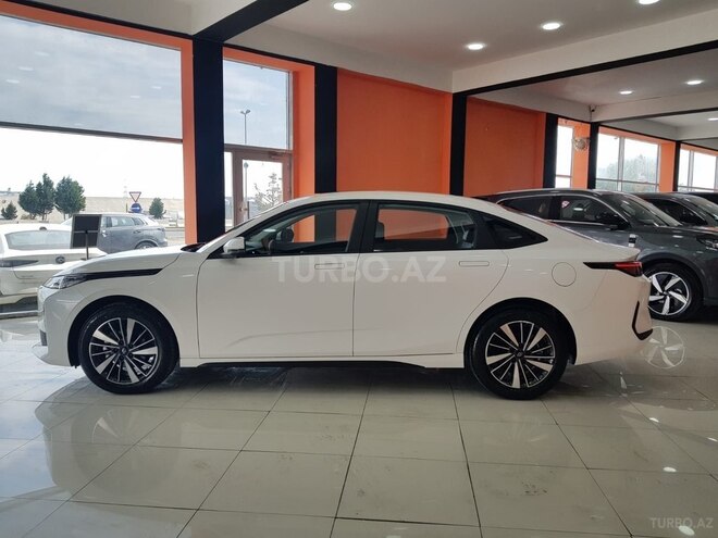 Changan Qiyuan A05 2024, 0 km - 1.5 л - Bakı