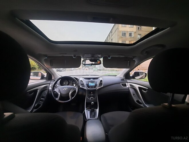 Hyundai Elantra 2014, 131,966 km - 1.8 l - Bakı