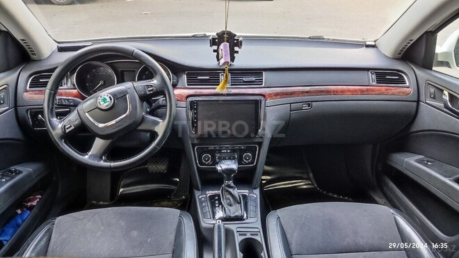 Skoda Superb 2011, 269,000 km - 1.8 l - Sumqayıt