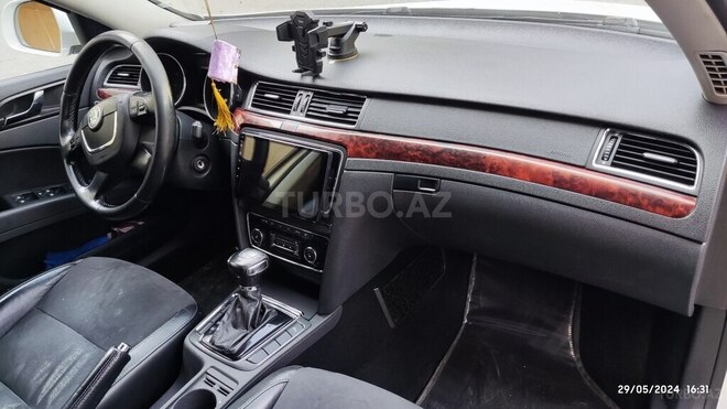 Skoda Superb 2011, 269,000 km - 1.8 l - Sumqayıt