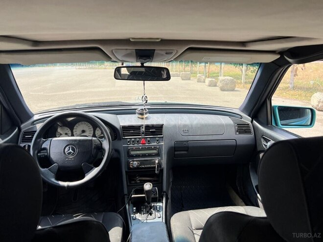 Mercedes C 240-8