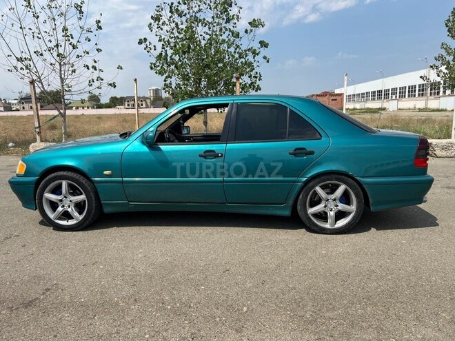 Mercedes C 240-6