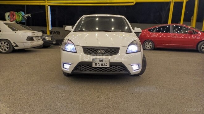 Kia Rio 2010, 285,000 km - 1.4 l - Bakı