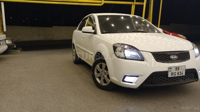 Kia Rio 2010, 285,000 km - 1.4 l - Bakı