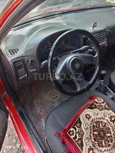 Volkswagen Polo 1997, 311,795 km - 1.8 л - Qəbələ