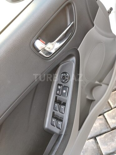 Kia Cerato 2015, 82,000 km - 1.8 l - Bakı