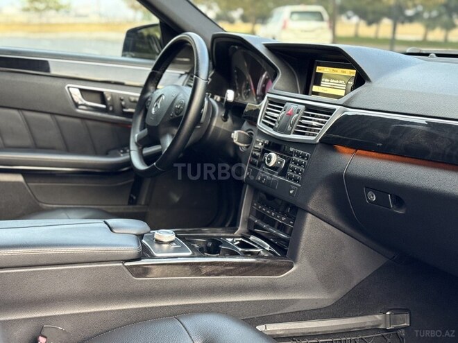 Mercedes E 350 2010, 244,500 km - 3.5 l - Bakı