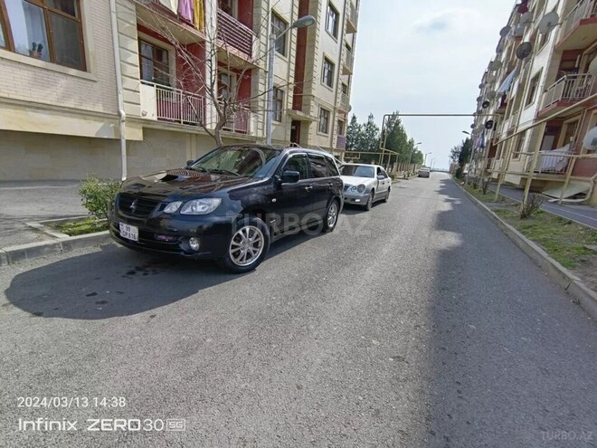 Mitsubishi Airtrek 2002, 226,000 km - 2.2 л - Zaqatala