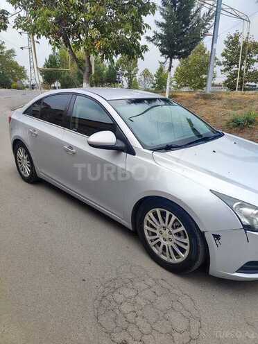 Chevrolet Cruze 2011, 332,000 km - 1.4 л - Qazax