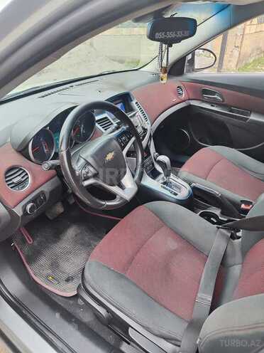 Chevrolet Cruze 2011, 332,000 km - 1.4 л - Qazax