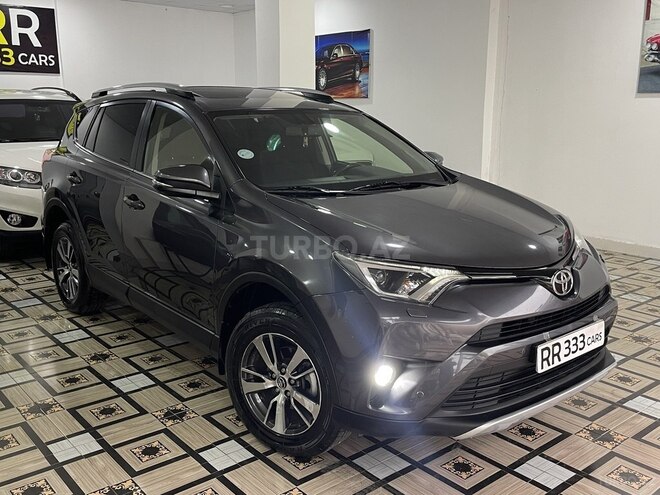 Toyota RAV4-3
