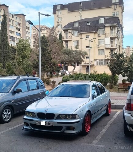 BMW 528 1997, 258,000 km - 2.8 l - Bakı
