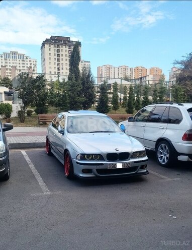 BMW 528 1997, 258,000 km - 2.8 l - Bakı