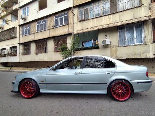 BMW 528 1997, 258,000 km - 2.8 l - Bakı