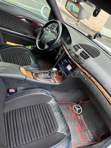 Mercedes E 220 d 2004, 301,000 km - 2.2 l - Bakı