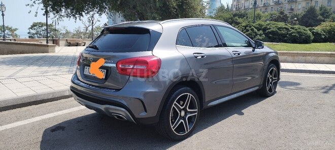 Mercedes  2015, 118,000 km - 2.0 л - Bakı