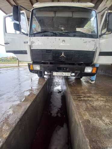Mercedes 711 D 1995, 350,000 km - 4.0 л - İmişli