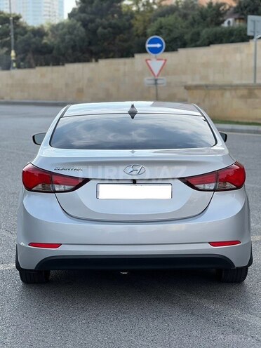 Hyundai Elantra 2015, 186,684 km - 1.8 л - Bakı