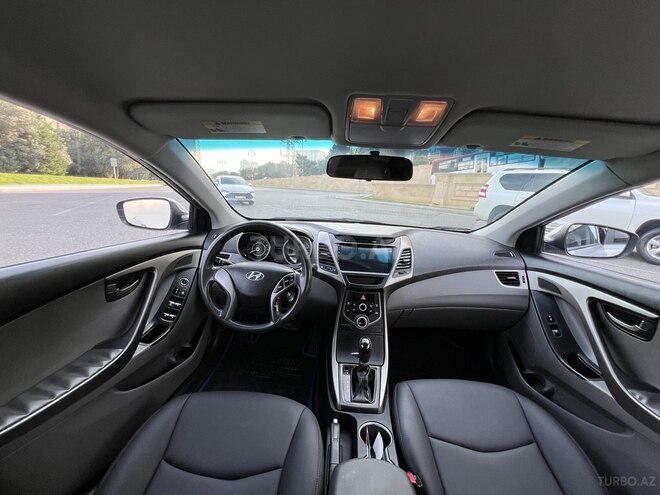 Hyundai Elantra 2015, 186,684 km - 1.8 л - Bakı