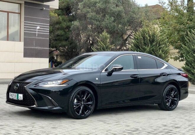 Lexus ES 300h 2023, 0 km - 2.5 l - Bakı