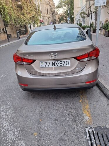 Hyundai Elantra 2015, 160,934 km - 1.8 l - Bakı