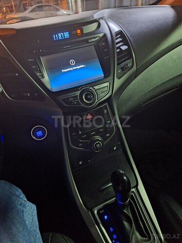 Hyundai Elantra 2015, 160,934 km - 1.8 l - Bakı