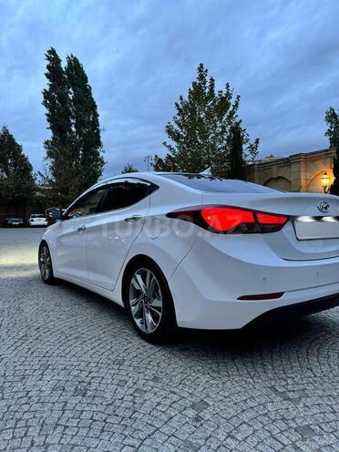 Hyundai Avante 2014, 211,000 km - 1.6 l - Bakı