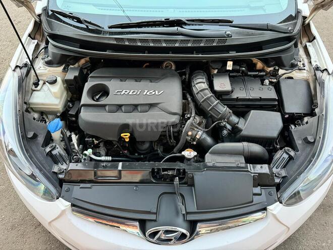 Hyundai Avante 2014, 211,000 km - 1.6 l - Bakı