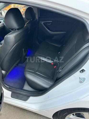 Hyundai Avante 2014, 211,000 km - 1.6 l - Bakı