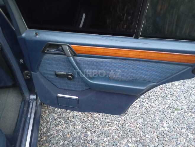 Mercedes E 200 d 1991, 394,560 km - 2.0 l - Masallı