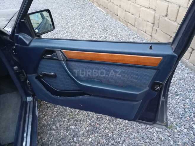 Mercedes E 200 d 1991, 394,560 km - 2.0 l - Masallı