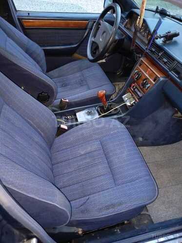 Mercedes E 200 d 1991, 394,560 km - 2.0 l - Masallı