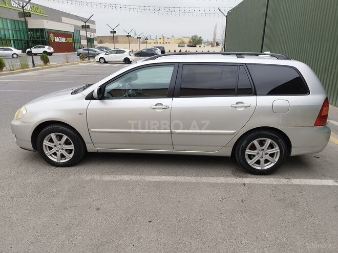 Toyota Corolla 2005, 300,000 km - 1.4 л - Bakı