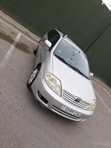 Toyota Corolla 2005, 300,000 km - 1.4 л - Bakı