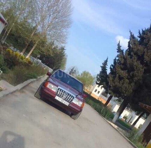 Mercedes E 200 1993, 400,000 km - 2.0 l - Bakı