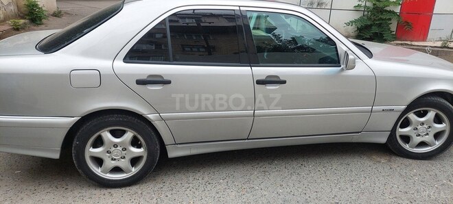 Mercedes C 230 2000, 387,852 km - 2.3 l - Bakı