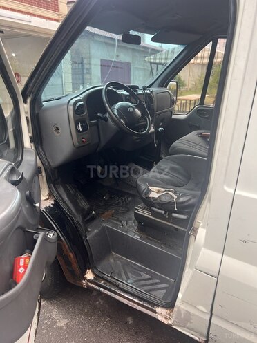 Ford Transit 2000, 500,000 km - 2.4 л - Qusar