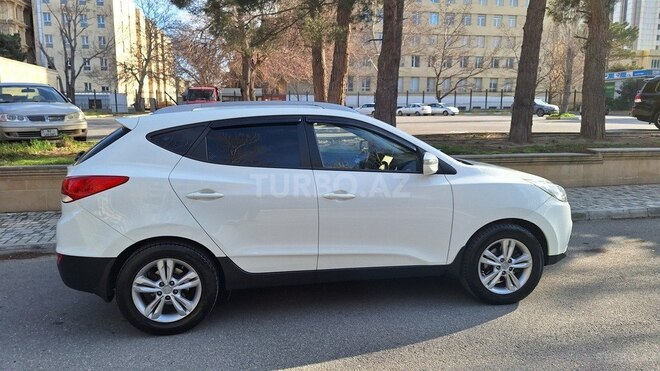 Hyundai ix35 2010, 270,000 km - 2.0 l - Bakı