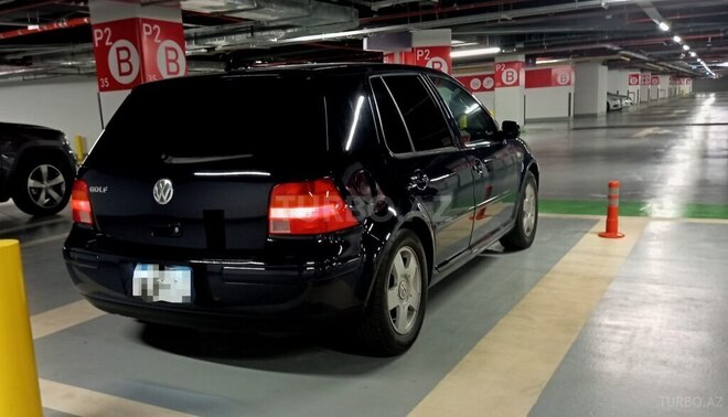 Volkswagen Golf 2000, 260,000 km - 1.6 l - Bakı