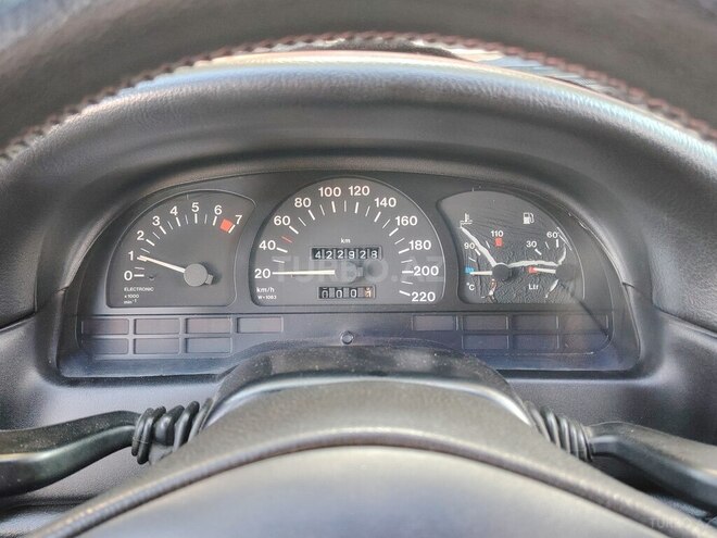 Opel Vectra 1993, 430,000 km - 2.0 л - Zaqatala