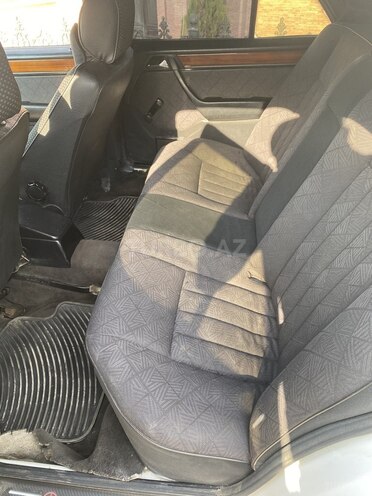 Mercedes E 300 d 1994, 527,000 km - 3.0 л - Şərur